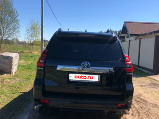 2017 Toyota Land Cruiser Prado 150 Series Рестайлинг 2, чёрный, 4750000 рублей, вид 4