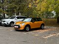2018 Mini Hatch Cooper III (F55/F56), жёлтый, 1800000 рублей