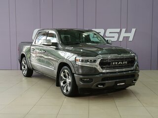 Ram 1500 Crew Cab V