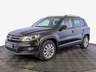 2016 Volkswagen Tiguan I Рестайлинг, чёрный, 1520000 рублей, вид 1