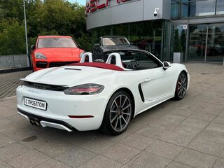 2022 Porsche Boxster S IV 718 (982), белый, 9900000 рублей, вид 4