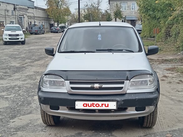 2006 Chevrolet Niva I, серый, 300000 рублей - вид 1