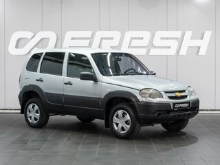 2019 Chevrolet Niva I Рестайлинг, серебристый, 479000 рублей, вид 1