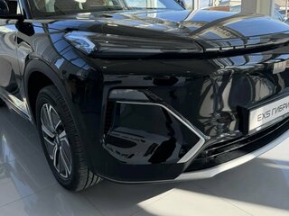 2026 Geely EX5 Гибрид EM-R, чёрный, 3829990 рублей, вид 3
