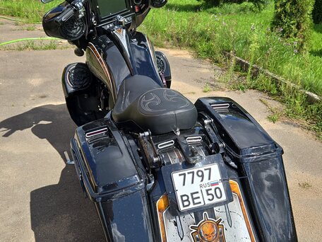 2010 Harley-Davidson CVO, чёрный, 1400000 рублей, вид 2