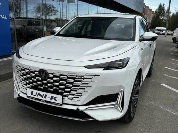 2023 Changan UNI-K iDD, белый - вид 1