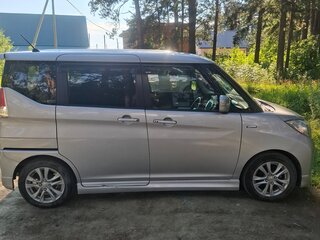 2015 Suzuki Solio III, серый, 850000 рублей, вид 4