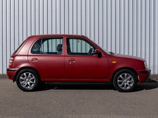 2001 Nissan March II (K11), красный, 325000 рублей, вид 5