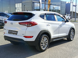 2016 Hyundai Tucson III, белый, 2050000 рублей, вид 5