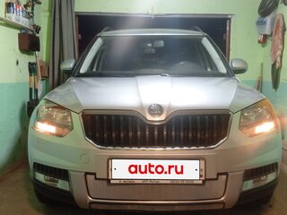2014 Skoda Yeti I Рестайлинг, серебристый, 1550000 рублей, вид 1
