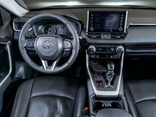 2021 Toyota RAV4 V (XA50), чёрный, 3200000 рублей, вид 5