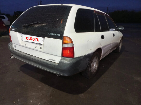 2001 Mitsubishi Libero I Рестайлинг, белый, 185000 рублей - вид 4