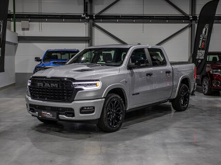 2026 Ram 1500 Crew Cab eTorque V Рестайлинг, серебристый, 11300000 рублей, вид 1