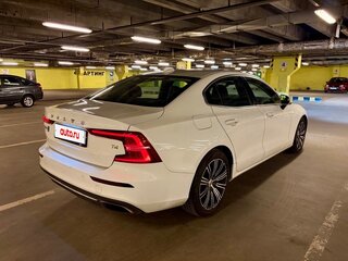 2021 Volvo S60 III, белый, 3349000 рублей, вид 5