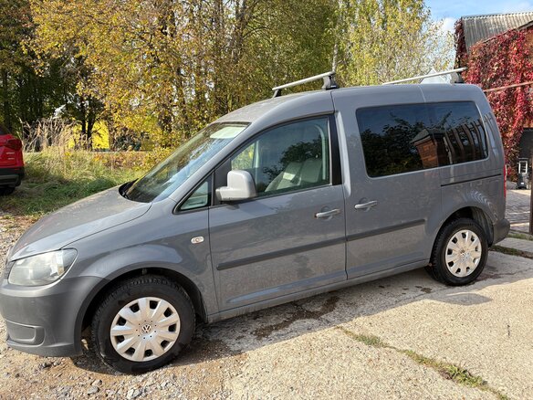 2013 Volkswagen Caddy III Рестайлинг, серый, 900000 рублей - вид 4