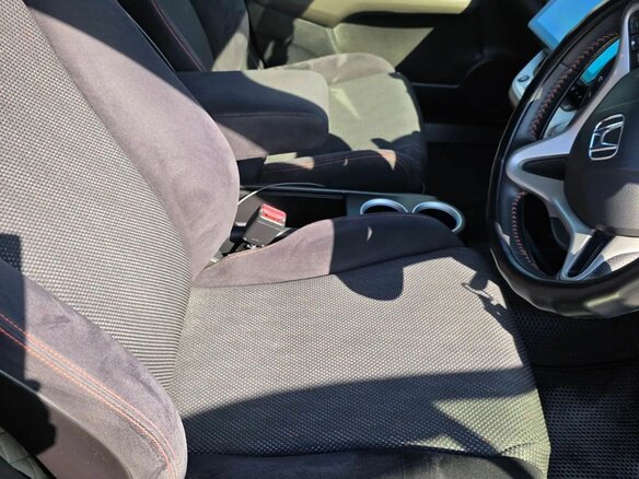 2011 Honda Stream II Рестайлинг, серый - вид 12