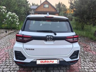 2021 Toyota Raize I, белый, 1577000 рублей, вид 4