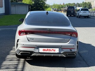 2021 Kia K5 III, серый, 2300000 рублей, вид 3