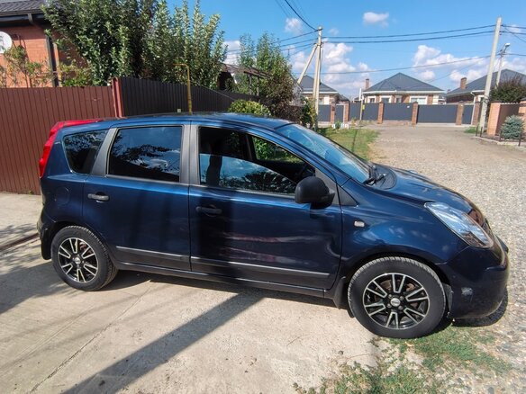 2006 Nissan Note I, синий - вид 3