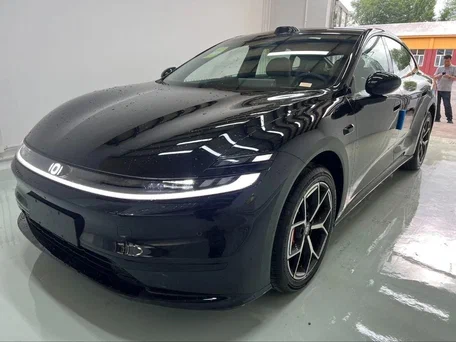 2026 Changan Qiyuan A06 28.39 kWh, чёрный, 2300000 рублей, вид 1