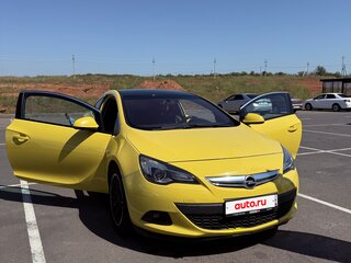 2013 Opel Astra GTC J Рестайлинг, жёлтый, 1000000 рублей, вид 2