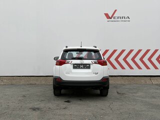 2014 Toyota RAV4 IV (XA40), белый, 2345000 рублей, вид 4