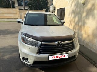 2015 Toyota Highlander III (XU50), белый, 2550000 рублей, вид 2