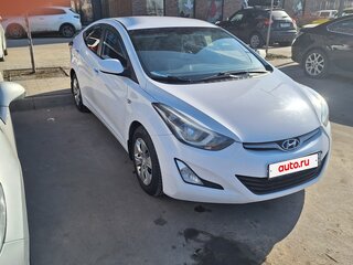2015 Hyundai Elantra V (MD) Рестайлинг, белый, 750000 рублей, вид 3