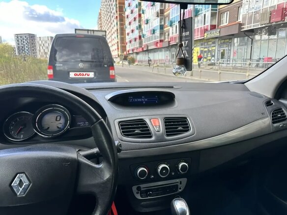 2014 Renault Fluence I Рестайлинг, белый, 550000 рублей - вид 13