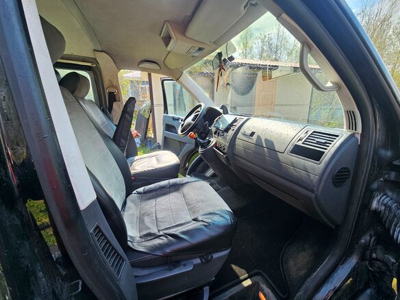 2007 Volkswagen Multivan T5, чёрный, 1250000 рублей - вид 8