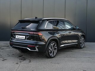 2025 Geely Monjaro I, чёрный, 4899990 рублей, вид 4
