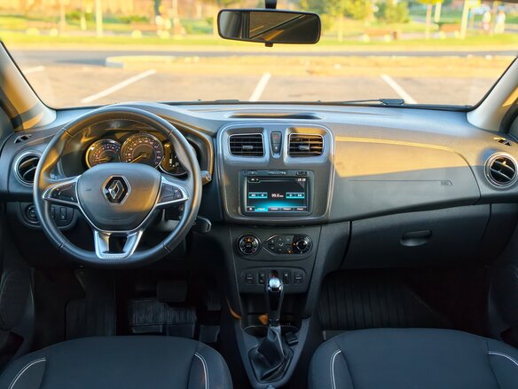 2020 Renault Sandero Stepway II Рестайлинг, синий, 1420000 рублей - вид 11
