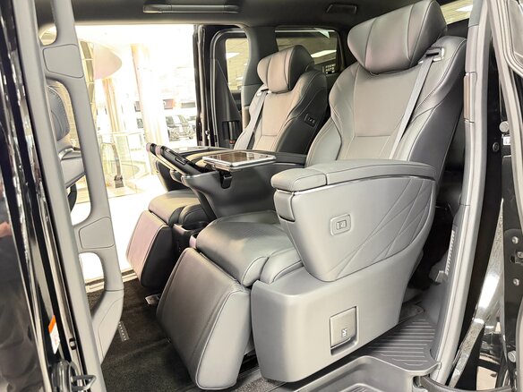 2025 Toyota Alphard IV, чёрный, 13499000 рублей - вид 27