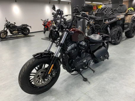 2017 Harley-Davidson Forty-Eight, красный, 1370000 рублей, вид 3