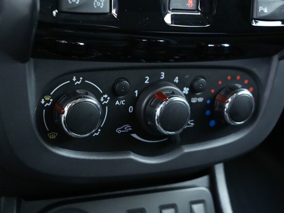 2015 Renault Duster I Рестайлинг, чёрный, 1500000 рублей - вид 18