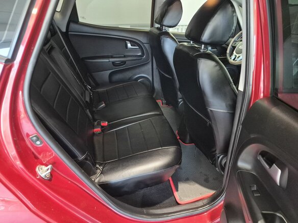 2012 Kia Venga I, красный, 709000 рублей - вид 12