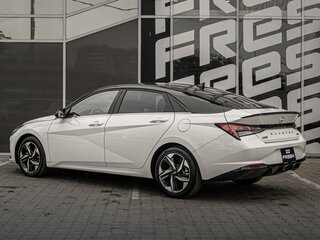 2023 Hyundai Elantra N Line VII (CN7) Рестайлинг, белый, 2070000 рублей, вид 2