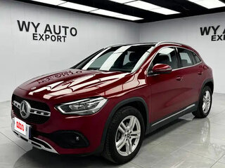 2022 Mercedes-Benz GLA 180 II (H247), красный, 1962700 рублей, вид 1