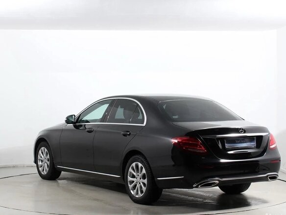 2016 Mercedes-Benz E-Класс 200 V (W213, S213, C238), чёрный, 2250000 рублей - вид 9