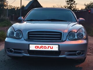 2005 Hyundai Sonata ТагАЗ IV (EF) Рестайлинг, серебристый, 420000 рублей, вид 1