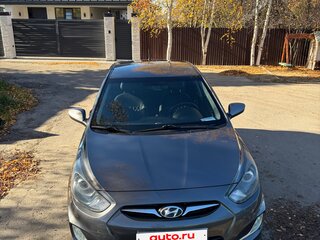 2012 Hyundai Solaris I, чёрный, 850000 рублей, вид 2