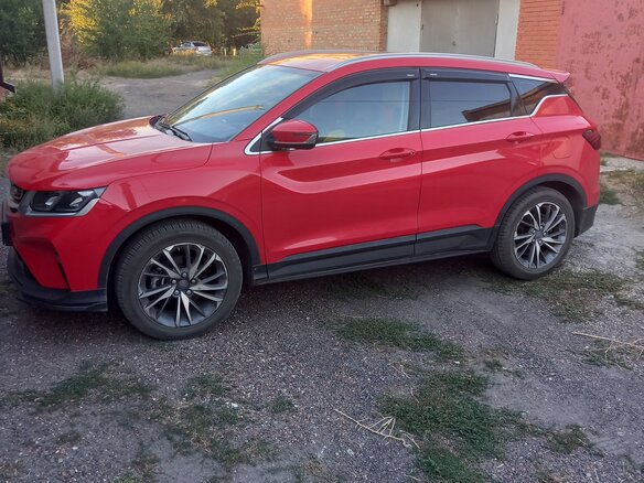 2020 Geely Coolray I, красный, 1870000 рублей - вид 5