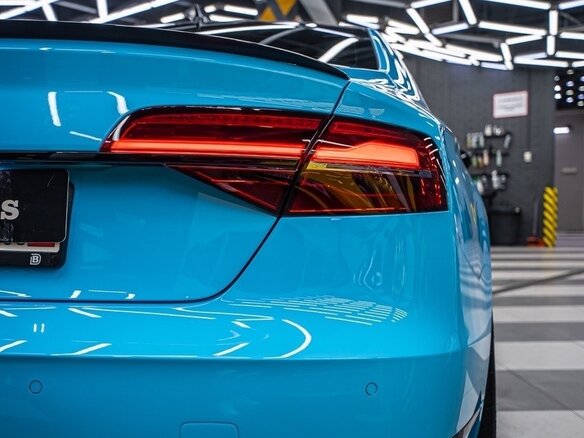 2016 Audi A8 Long III (D4) Рестайлинг, голубой - вид 8
