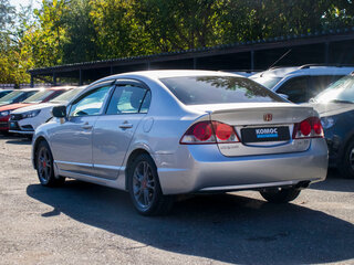 2008 Honda Civic VIII, серебристый, 619000 рублей, вид 4