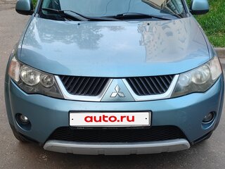 2007 Mitsubishi Outlander II, серый, 819000 рублей, вид 2