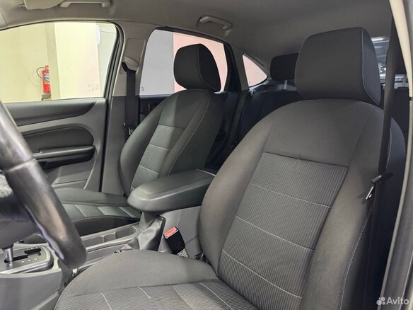 2009 Ford Focus II Рестайлинг, серебристый, 750000 рублей - вид 22