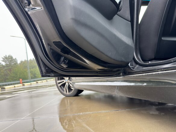 2009 BMW 3 серии 318d V (E90/E91/E92/E93) Рестайлинг, чёрный, 990000 рублей - вид 12