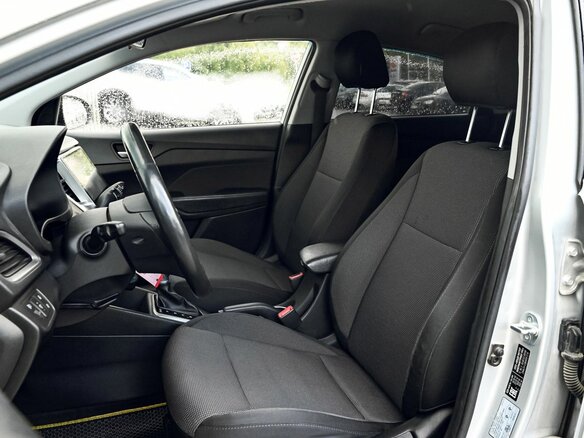 2018 Hyundai Solaris II, серебристый, 1105000 рублей - вид 17