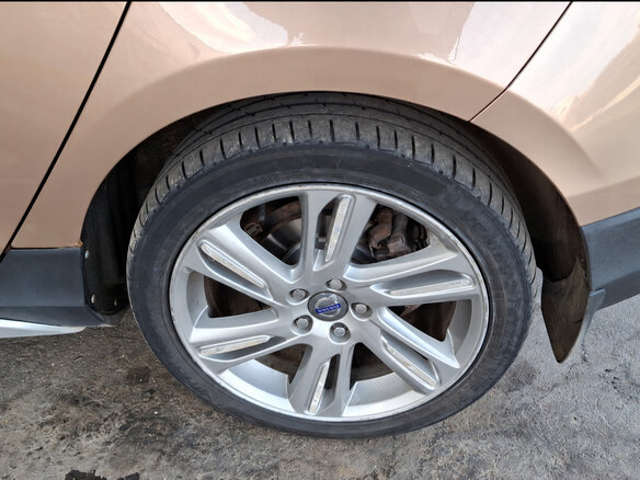 2013 Volvo V40 Cross Country I, золотистый - вид 13
