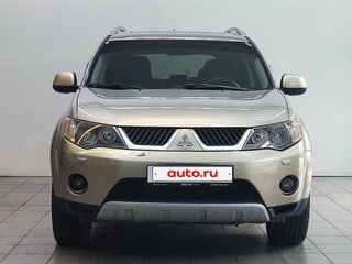 2007 Mitsubishi Outlander II, бежевый, 1150000 рублей, вид 2